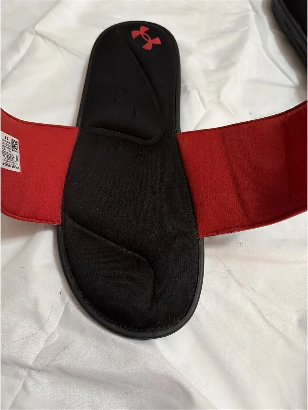 Under Armour Black Red Slides Sandals Mens sz 15 Shoes Adjustable Soft